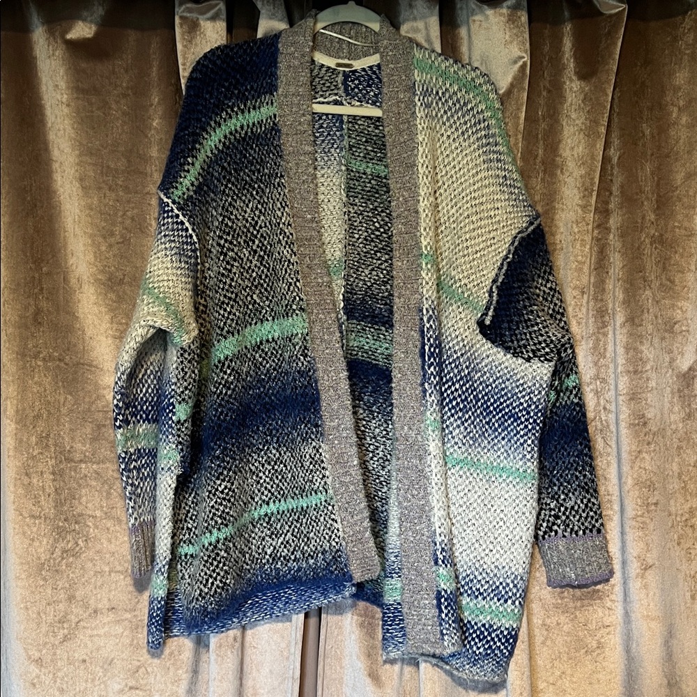Free people Daydreamer Blue Green Oversized Boho Knit Cardigan Sparkling Sea